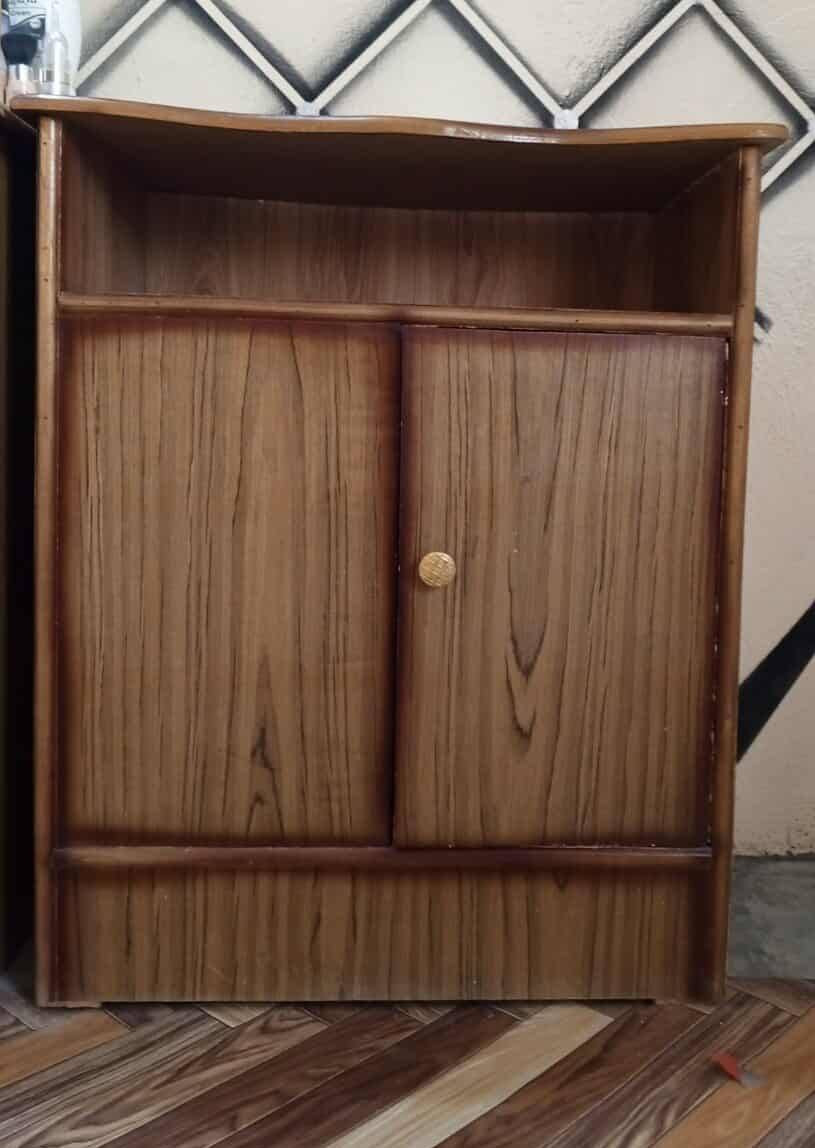 غرفه مستخدمه نضيفه 650 وبيها مجال *********** حصيبه
