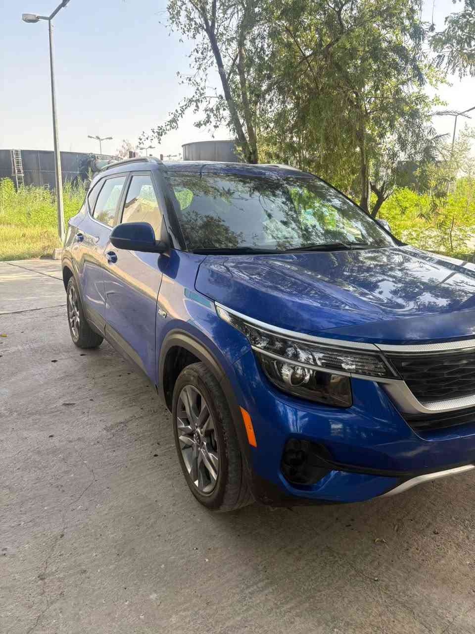 السلام عليكم للبيع سليتوز موديل 2021 رقم بغداد كير ومكينه 2000مكفولات تخم تاير مكانه بغداد صور لحادث بل منشور السعر 132 وبيه مجال ***********
