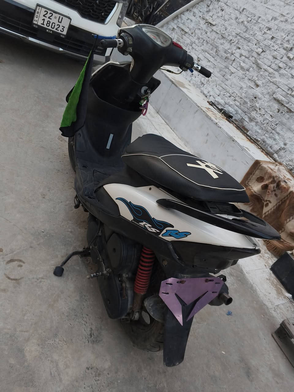 ماكس عدله لل بيع
الكفرات بلاد ختم واحد
كهربائيات كامله شغاله
 سلف وا هندر من اول مره
شلعه ومعدل
الدراجه ما ناقصها اي شي تاخذها وتدعيلي
السعر750وبيها مجال
المكان كربلاء_حولي مستشفى الكفيل_عامود1356
***********
