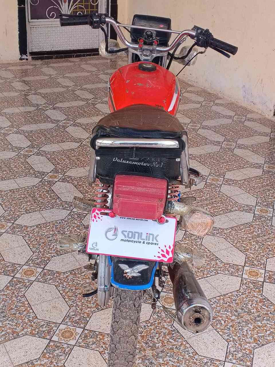 ،
*********** موتور 20 والسعر خاص
