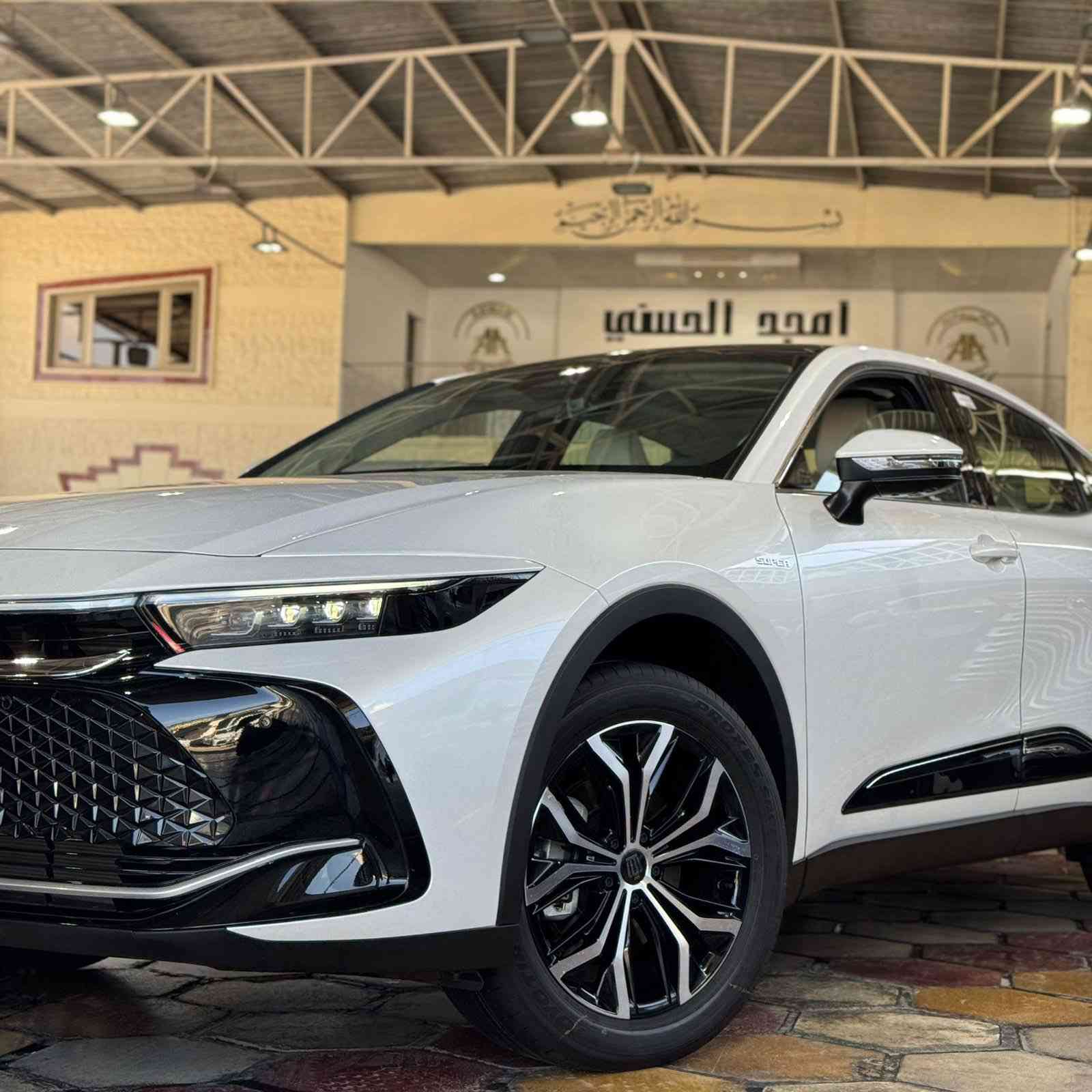 TOYOTA CROWN ——2026 ——

➖ ضمان شركة SAS مع صيانه مجانية 
➖ زيرو غير مستخدم 
➖ محرك 2500 هايبرد
➖ مقاعد جلد كهربائية
➖ تدفئة + تبريد مقاعد
➖ رادار أمامي خلفي مع تحديد المسار
➖ كاميرات 360 درجة
➖ بردة خلفية
➖ ستيرن كهرباء 

للاستفسار أكثر الاتصال على الرقم
***********

بغداد – معارض البياع – الشارع الثاني
