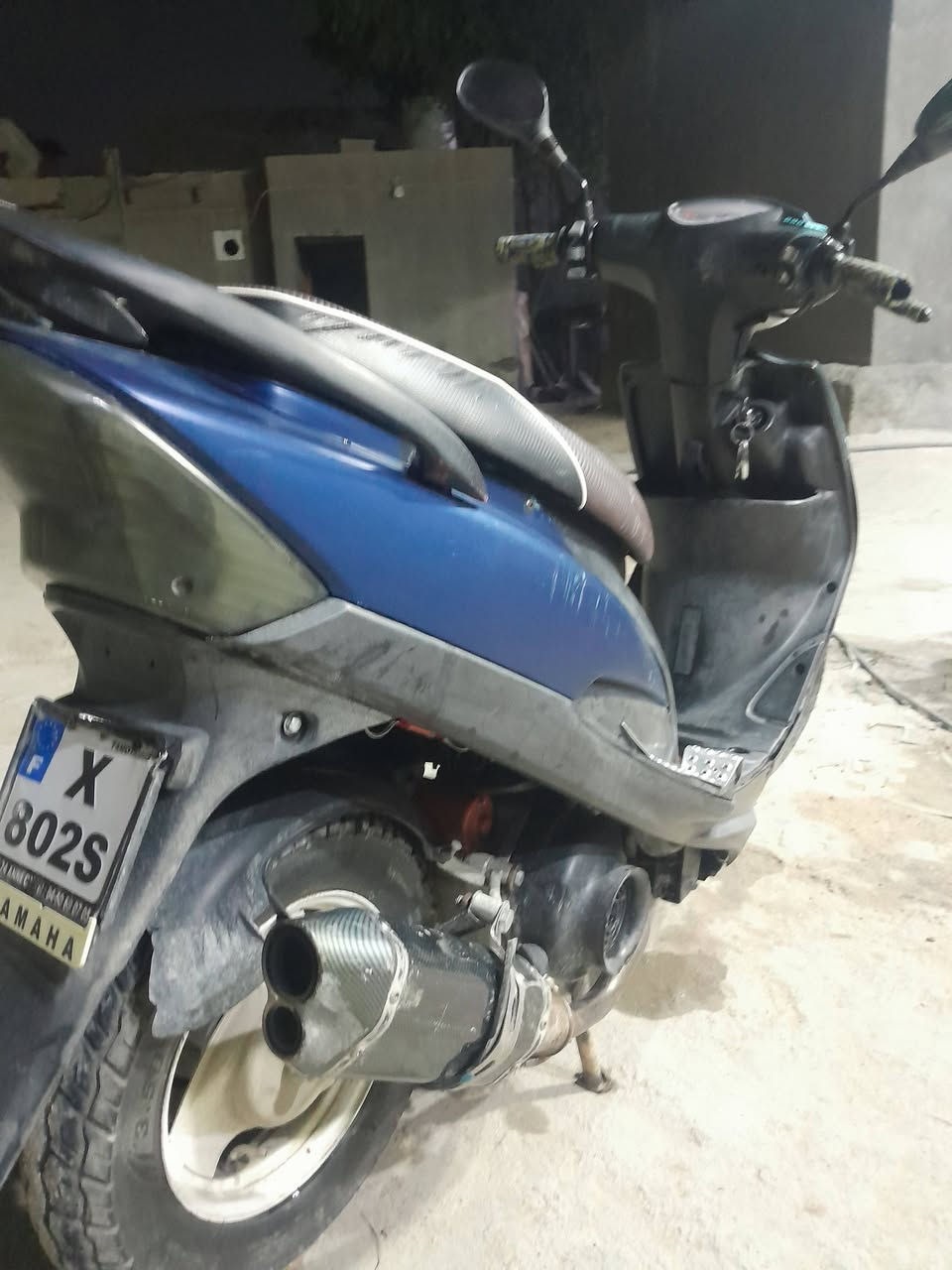 دراجه البيع ماكس كامله
بس باتري عوزها كامله من كلشي دشبول اشاير 
مكان كربلاء الحر منطقة الجماليه سعر  425
***********
