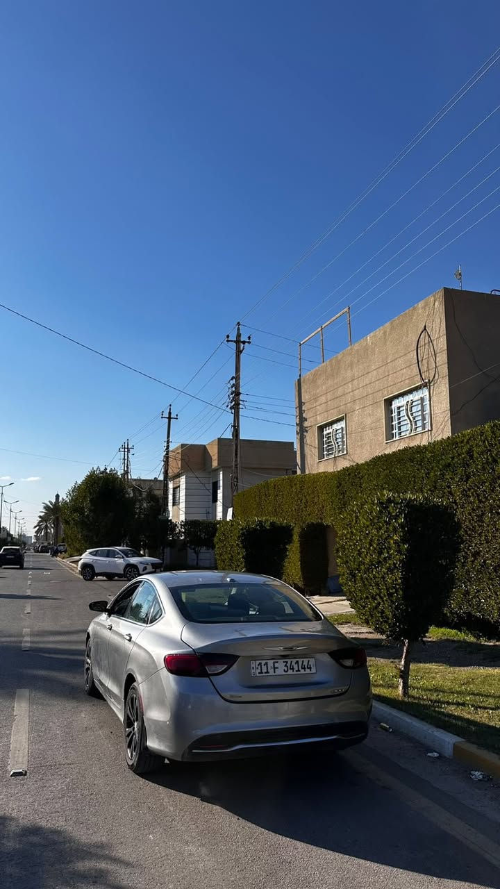 سلام عليكم
كرايسلر سي.  c200 
               
موديل 2016
محرك 4 سلندر 2400 
تخم تاير اخو الجديد 
السياره بيها 3 قطع
📌السيارة جاهزة 100‎%‎ بلعافيه ع الياخذها 
تجي وتفحص بيدك
رقم بغداد بأسمي أنكليزي 
· مواصفات السيارة 
· بصمة تشغيل
· تشغيل عن بعد 
· بصمة ابواب 
· بصمة جنطة
· كير ماوس 9 نمر
· كامرة خلفية دوارة
· تحكم استيرن
· مانع انزلاق
· ويل 
· كشنات كهربائية
· تحكم مري 
· لد امامي ابيض 
· لايت عالي ناصي (( زنون منضومة كامله ب 300$))
· هند بريك بصمة
· بلوتوث + حاكية
· مدخل AUX + USB
-حساس اطارات
باتري جديد وبي ضمان سنه 

السعر-93-بيها مجال حك الجية
مكان السياره  بغداد الحريه📍
🚩0772 443 3322‬
متواجد واتساب او اتصال
