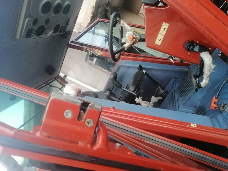 بۆفرۆشتن مۆدیل2014ڕەقەموسەنەویە ماندو نەکراوە ئیشی کاکوتی پێ نەکراوە هەمو گیانی بەشەرت هەر جوار تایەکەی نیوە زیاترە هی بن ئیشە هەمو کارەبایی مەزبوتە تەبریدی خازی تیانیە سحری 140گەڵاو معامەلە شوێن کۆیە بۆ زانیاری زیاتر پەیوەندی بکەن بەو  ژمارەی مۆبایلە و
***********/*********** كويسينجاك, أربيل
