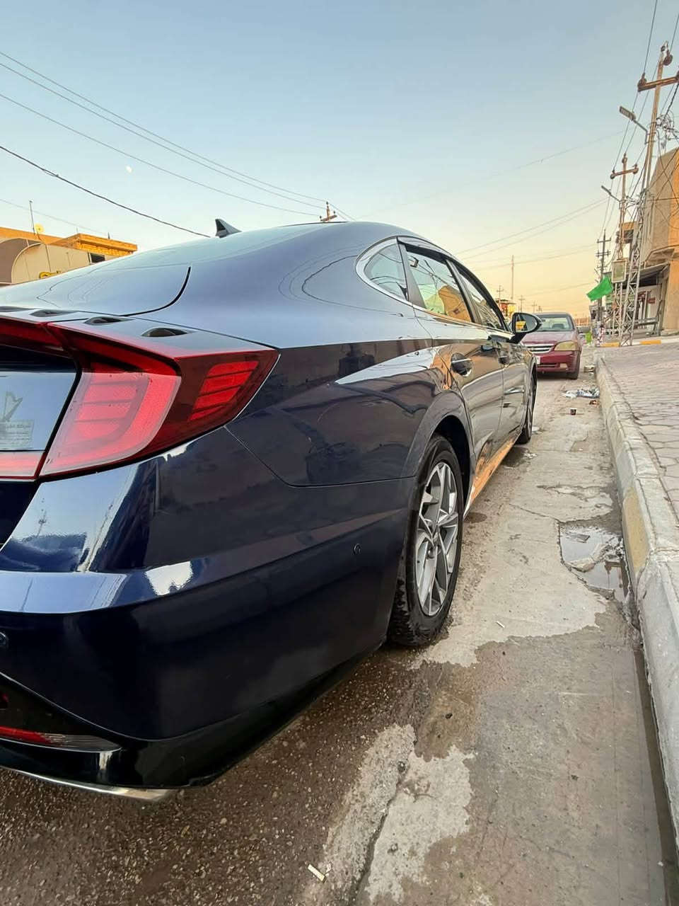 سوناتا ٢٠٢٢ بيهه قطعتين باسمي السعر ١١٥$ مكان بغداد زيونه ***********
