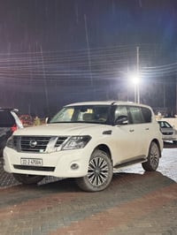 باترول 2011 خليجي  SE المحرك الصغير المرغوب   رقم بغداد باسمي رقمه حلو...