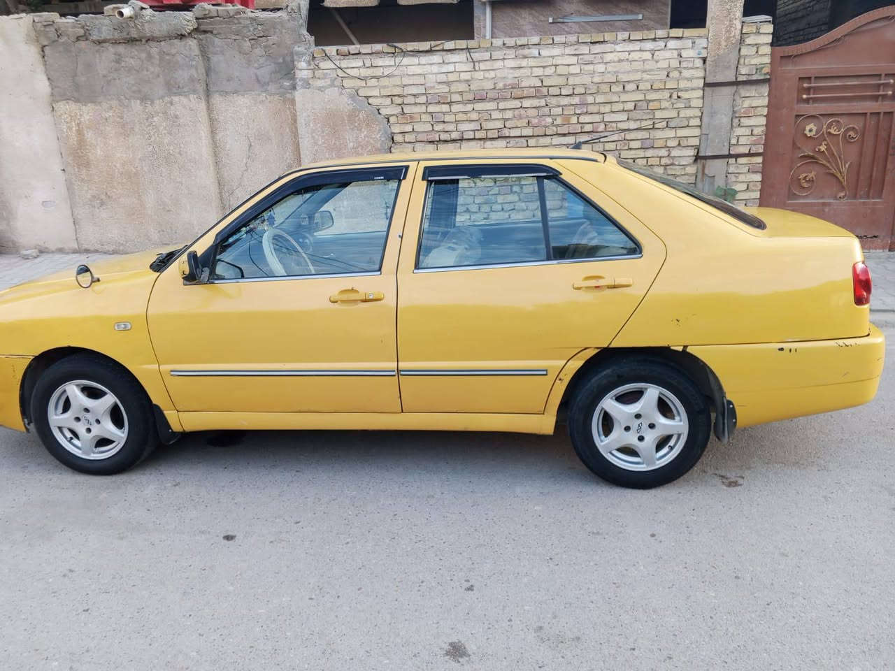 سلام عليكم شيري كوين مديل 10 مكينه  بلاديه بساتم سيفيه كير كلج زوج تاير جديد تجي وشوف مكاني بغداد حسينيه الراشديه بيع او مراوس بسم اخويه سنويه ل30 رقم *********** سعر 26
