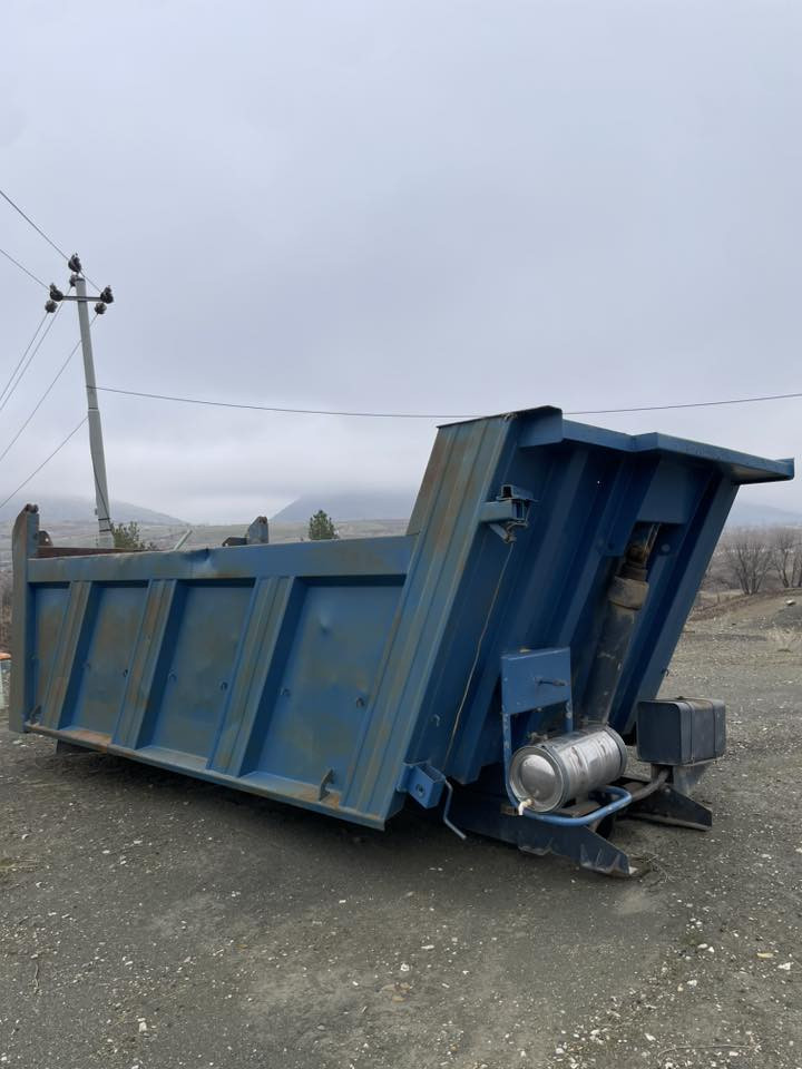 بۆدی سکس بۆ فرۆشتن
ژێری مانە
***********
