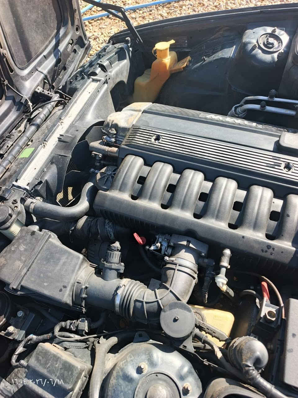 سلام عليكم
سياره للبيع ( BMW ) بي أم موديل 1995 لسيارة جاهزة من كلشي تبريد شغال حداديه جديدة تخم تاير جديد لسيارة مصبوغة عام لجماليه مكينه حجم 525 مسكر اصل لمكينه 
شباب ((سيارة مكفوله من كلشي)) سنويتها (( 2027 )) 
📍📍📍
مكان لسيارة ميسان
للاستفسار اكثر (( *********** )) 
وتساب مفتوح‼️‼️‼️
