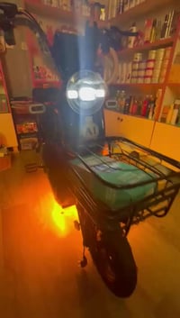 دراجه شحن فول مواصفات جديده بالجيس 🔥  رقم واتس اب فقط 07771305023