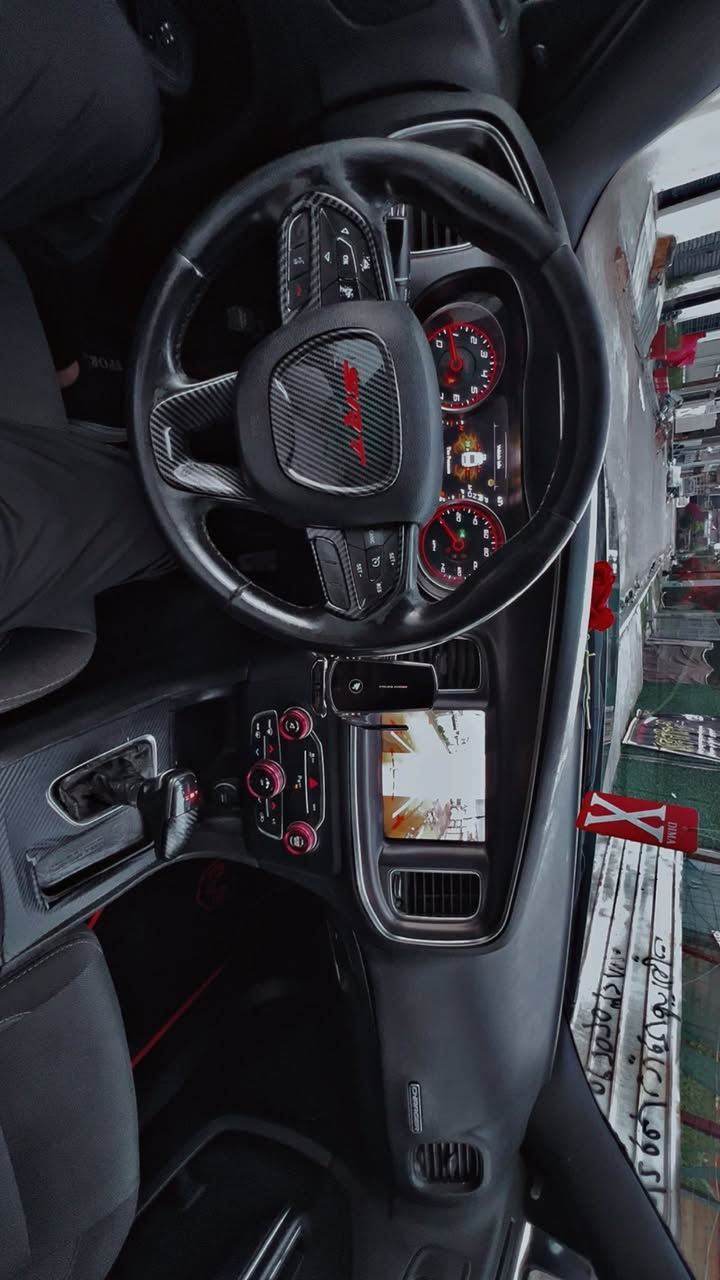 السلام عليكم من رخصه الادمن  جارجر 16 اصل sxt محدثه كت كامل مكينه 3600 داخله كلين بيه حادث جاملغ وبنيد  والبنيد محدث سياره جاهزه صدر جديد ادامه  بيه البنيد طاير علا القماره  سيارت اربيل بسمي هزه جديده السعر 150 وبيه مجال بيع او مراوس  ***********
