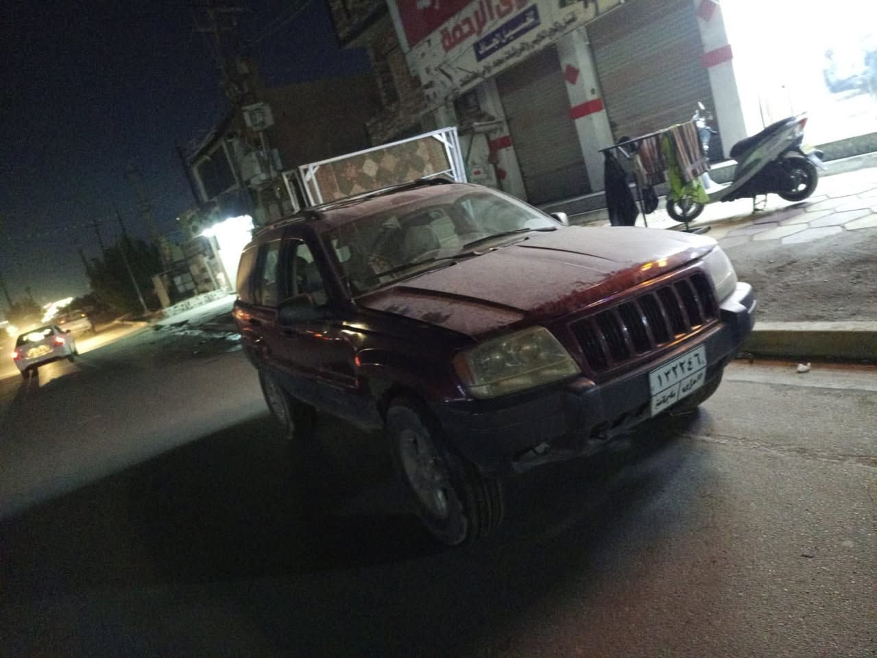 سلام عليكم

جيب موديل ٢٠٠٠ كفاله عامه من ضربه والصبغ السيارة كلشي بيها جديد
مكينه ٨ سلندر تحويل مباشر لوكير شغال
سعرها ٧٠ وبيها مجال 
عنوان بغداد بلديات 
***********
