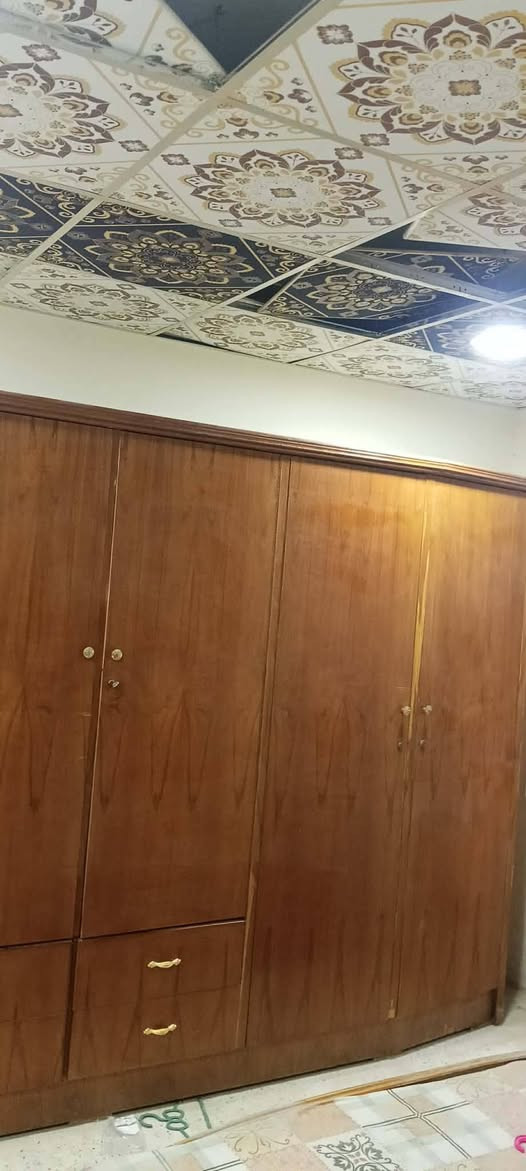 للبيع غرفه صاج عراقي للبيع سعر ٣٥٠ وبيها مجال للشراي


**إذا كنت صاحب هذا الإعلان وتريد حذفه لأي سبب، رجاءا أرسل رسالة إلى الدعم الفني**