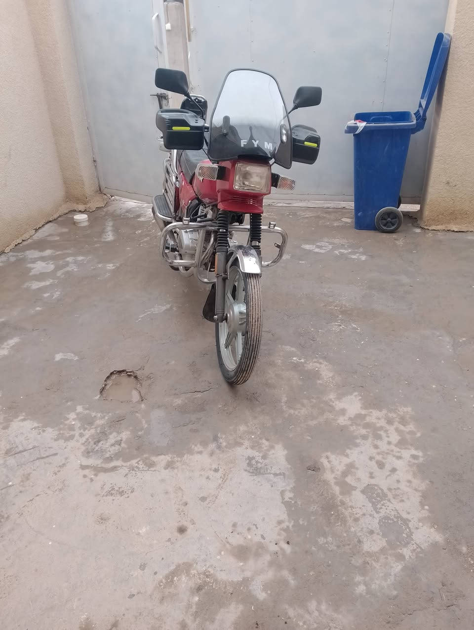 السلام عليكم دراجه للبيع 2020 اوراق***********
