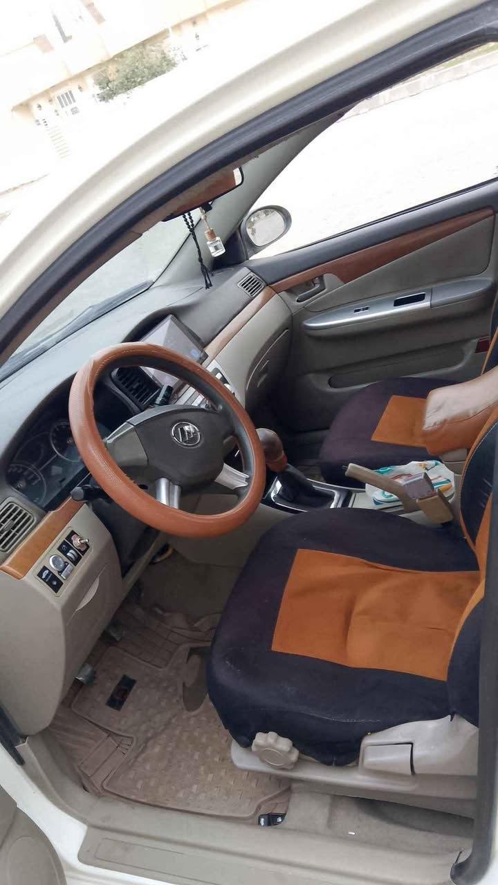 السلام عليكم للبيع ليفان 620.

 2013 سيارة نظيفه استخدام شخصي باسمي 

مشروع وطني رقم كركوك كير عادي

 السعر 50 ورقة مكان كركوك استفسار على

 الرقم *********** Singapore
