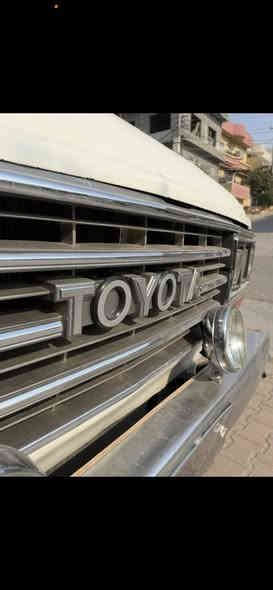 سلاو هاوريان  لاندكروزر بوو فروشتن موديل ١٩٨٩. گير ومه كينة ي   ٣F  ئارم پلاستيك  ده بل ئه كسل  چوار چرايه بوو زانياري زياتر تيل بوو ***********نرخي ٣٥ومعامله
