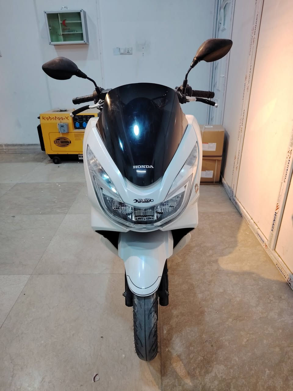 Pcx جيل الثاني ياباني jf صارلها شهر طالعه من الرمبه بعدها على  وضع الرمبه مكاني نجف
رقم ***********
