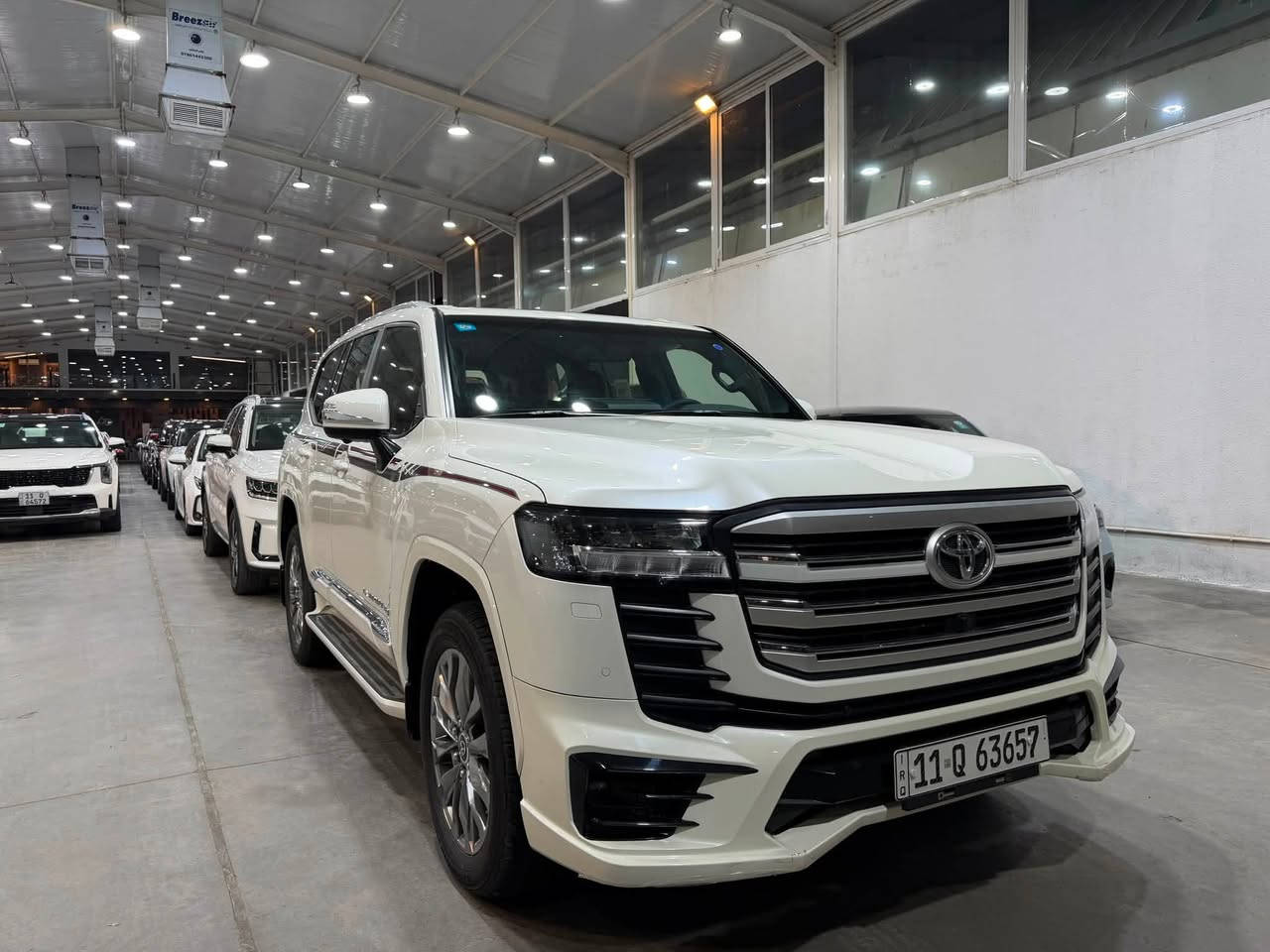 Land cruiser 2025 🎌 GXR limeted 
لاندكروز 2025 🎌 gxr لمتد 
4 كامرات 
تبريد مقاعد 
داخل جلد احمر 
عداد المسافة 8000 k/m 
كفالة عامة ✅

📍بغداد شركة ابو ظبي چكوك قرب بوابة الكاظمية 

***********

*********** 📞
