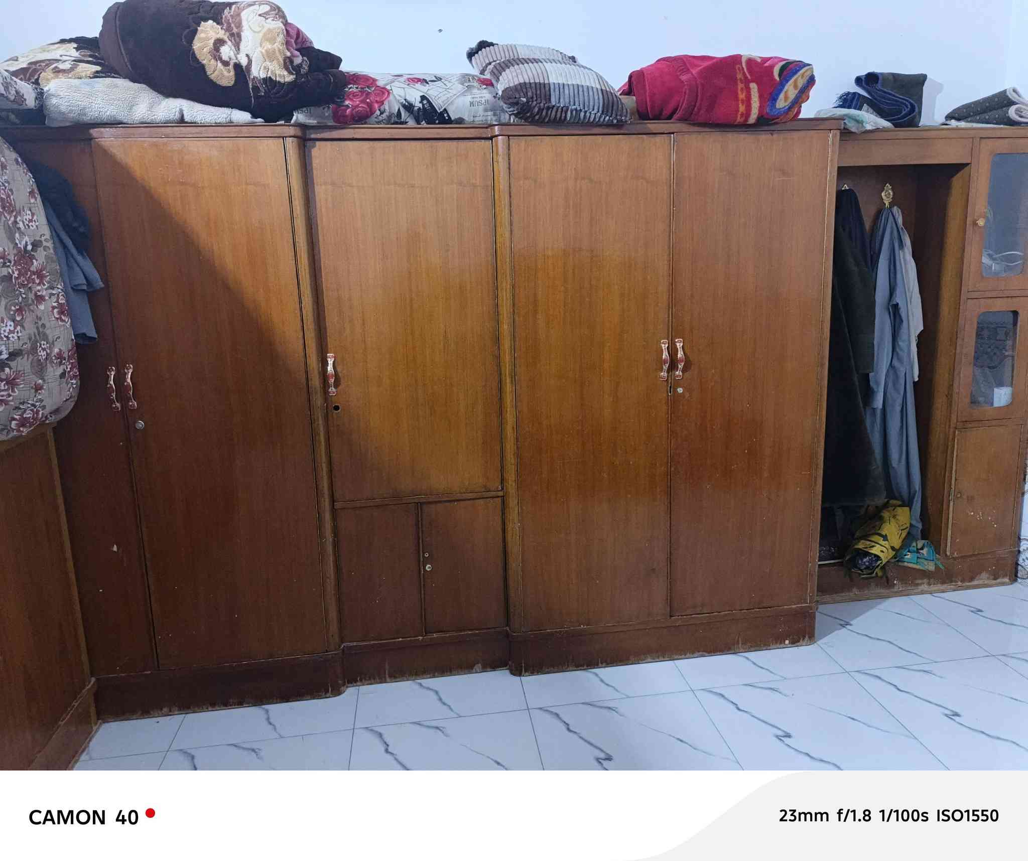 غرفة تسكام نضيفة صاج بل نجف 500وبيهة مجال ***********اتواجد بس واتساب
