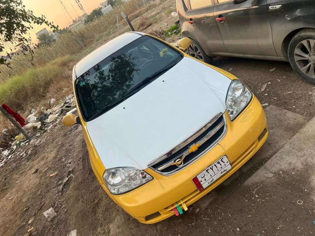 اوبترا الشركة العامة ٢٠١١ كير اوتوماتيك
بسمي رقم بغداد مصفرة من كلشي 
بدون حادث بيهة طخات بسيطة ومرشرشة على كدهن اعتبرهة احزام بجم لغود شواصي تكم ايرباك كله مكفول 
وبيهة هاي الطخة بلجاملغ ممصلحة 
محرك وكير نعمة من الله
منظومة تي بي اس وعقل وضفيرة محورة ميكانيك يعني انسى الجويتر والخربطة 
منضومة تبريد بلصيف شديته يعني ثلج 
تدفئة شغالة نار
كهربائيات شغالة للاخير 
شاشة وكامرة وسيتم سماعات وتحكمات شغالة بلادية

بيع او مرواس ويه خصوصي وكير اوتو وراس براس مومهم الموديل 

مكاني الدورة الصحة 
سعرهة ٦٥ وبيهة مجال بسيط 
***********
