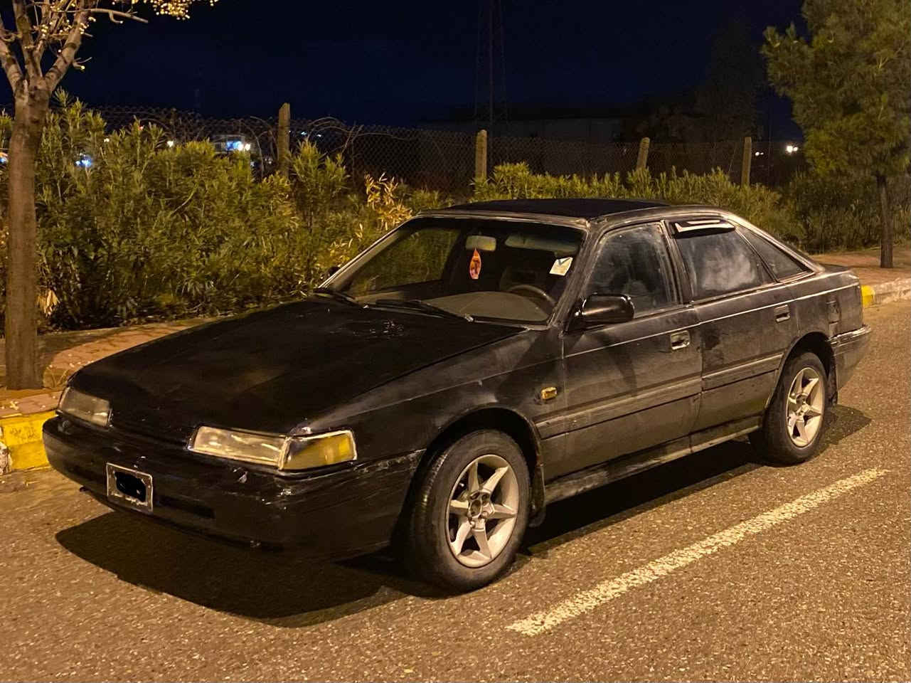 مازدا بؤفرؤشتن يان گؤرينه وه 
علوجه كه فيلي مه ده ني ئه كه م موسو براوه به شه رت 
٨ تو كابريته گير عادي گيرومه كينه به شه رت 
ده عمو ليدراوي نيه رزيوي نيه 
كاره باي كامل مه زبوت گه رمي لايت فلچه هه موو گياني ئيشه كات 
چوار تايه ويلي جوان له ژيره 
سلايته ٤ جام كاره باي 
ته قه و ره قه به شه رت چركه ي تيا نيه 
سه ياره يه كي نه رمو خؤشو بئ ده نگه 
به نزين كه مه خوات 
مشته ري چاتكه يان ته له فون ژماره ..*********** دخان, السليمانية
