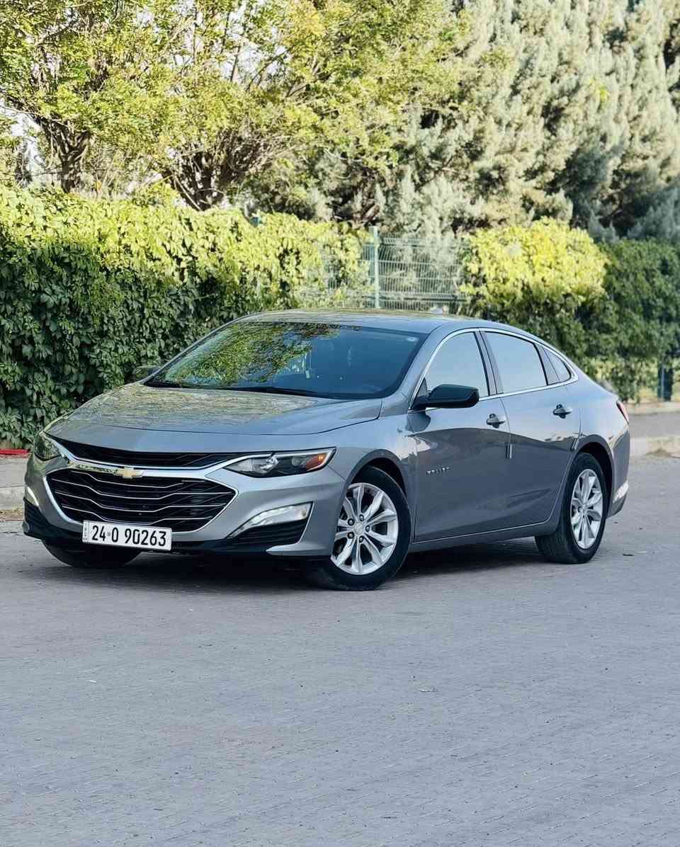 شوفرليت ماليبو  ❤️‍🔥 2023
مواصفات LT 
فول عدا فتحه 

 باب صايق صبغ جملغ امامي تعديل بارد بدون دواخل بدون ارباك جميع ارباكات سليم بيلادي 100 %100
حجر كزوز رادار راديترات كير محرك كل بلادي👌

سعر : 123 $ ورقه و مجال بسيط 
سياره مرقم دهوك باسمي 
صوره حادث موجود بالمنشور

ماشية 64 الف ميل

مواصفات  LT
بصمة
ابواب بصمة
تشغيل عن بعد
شاشة ايباد
كشن كهربائي
كشن هيتر
تبريد قطعتين
كاميرا
رادار
بلاجكتور
ويل كب كروم مميز 
تحديد السرعة
تحديد المسار
نظام سبورت
نظام ايكو
عنوان عقرة 
 واتساب و تلفون ☎️
***********
