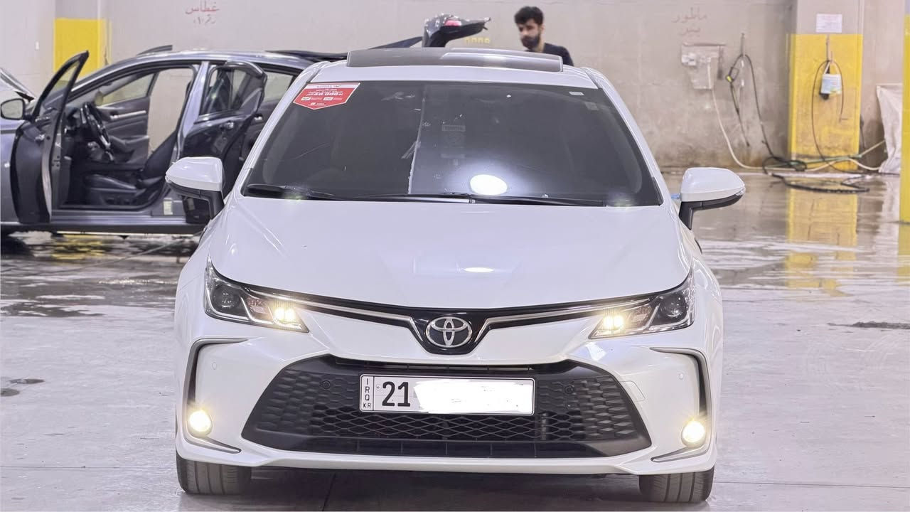 سلام عليكم
للبيع 
تيوتا كورلا 
موديل 2024
خليجي 
(جيهان )
فول موصفات 
حجم المحرك 1800 بانزين 
بصمه 
سلايت 
شاشه ديجيتل 
بك لايتاد لد 
شاحن واير لس 
تحكمات ستيرن 
باج تضليل 
ماشيه26KM
سعر 190وبي مجال 
مكان السيارة دياله خانقين 
***********
