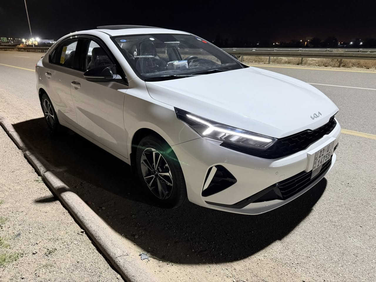 ***********
ماشيه٧
موديل ٢٥
برمادي
كفاله
