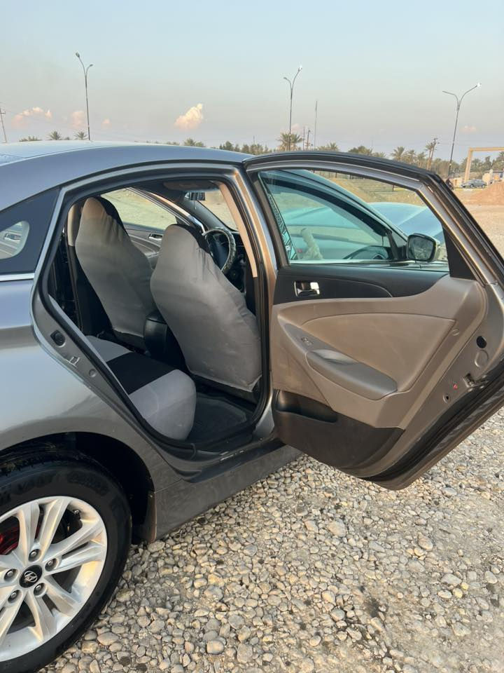 سلام عليكم سوناته مديل 2014 وارد أمريكي حادثة جاملغ أماي بدون داخل رقم واسط إنكليزي السيارة بسمي لل بيع 
الاستفسار اكثر علا الرقم ***********
