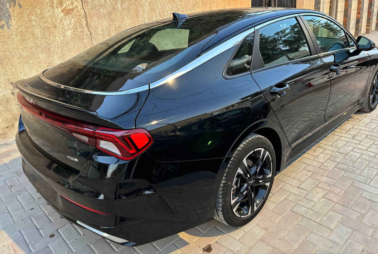 السلام عليكم 

للبيع 2023 كيا كي فايف جي تي لاين k5 gt line وارد امريكي

محرك 1600 تيربو 

و مواصفات gt line معروفة 

ماشية 19200 ميل 

السيارة حادثها خفيف فقط مقدمة البنيد صور الحادث بالمنشور

و اللغود و الدواخل مكفولة والايرباكات سستم وكالة السيارة مابيها اي نقص ليبل واحد

 رقمها بابل 

 خاص او ***********
