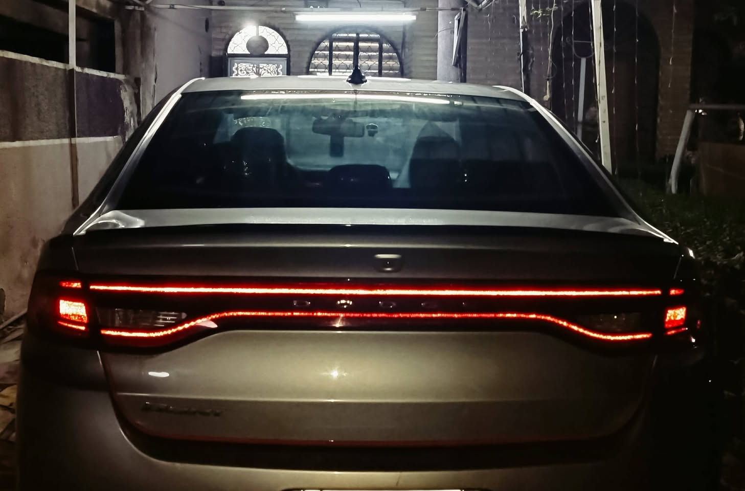 السلام عليكم ورحمة اخوان
دودج دارت للبيع
موديل ٢٠١٥ اصل
مكاني بغداد الرصافه 
باقي التفاصيل في الصور
لون السياره سلفر 
فول مواصفات ما عدى الفتحه
محرك ٢٤٠٠
صور الحادث مرفقه مع المنشور 
و رقم تلفوني هذا***********
