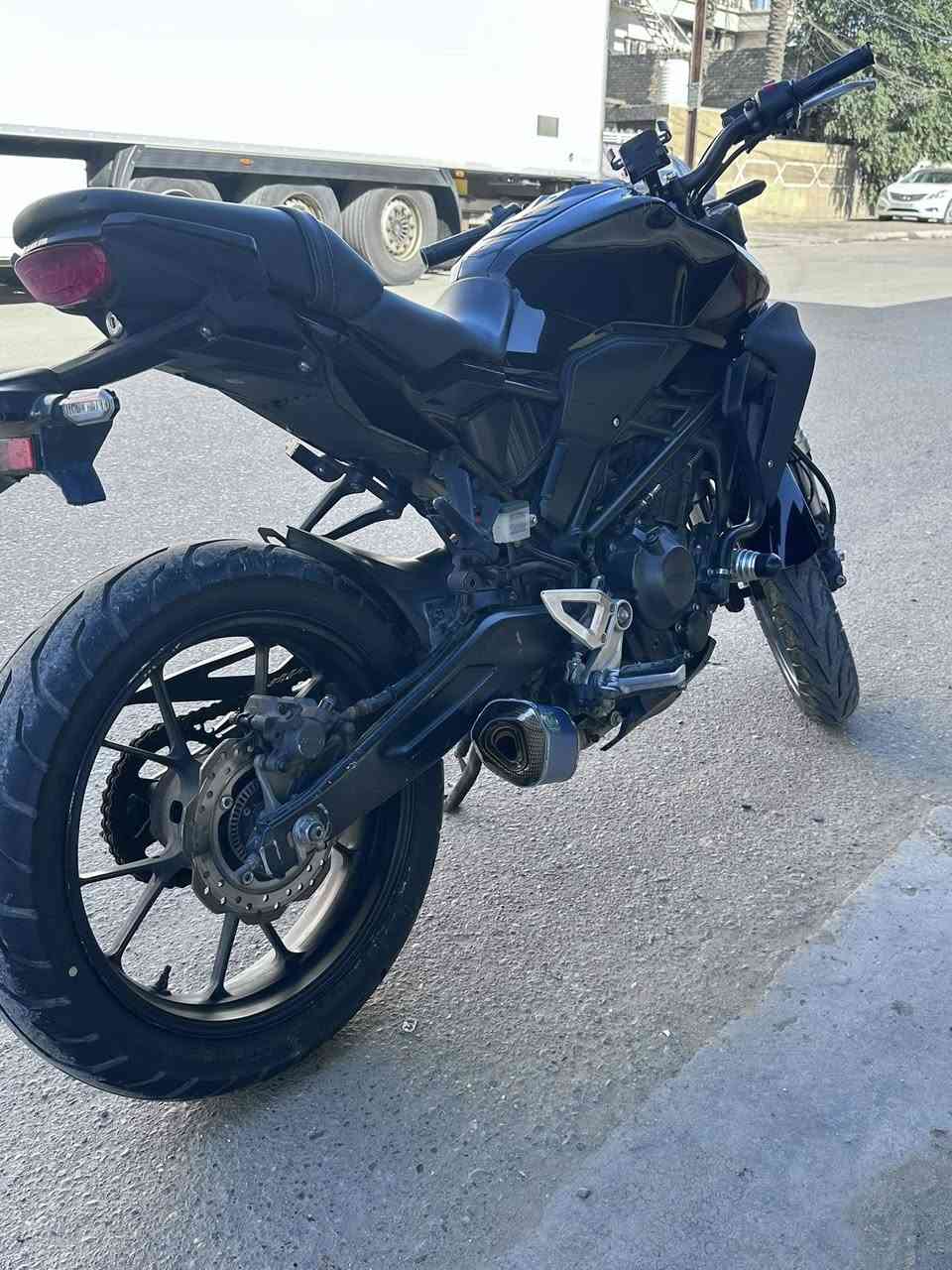 بطح هوندا cbr250r دراجه مكفوله كفاله
دراجه مكفوله كير محرك كهرباىيات كله شغال 
كله على وضع البلاد رايقه لاتوكفك بشارع ولاتعطل 
ماشيه 35الف بعدها جديده 
للبيع سعر 20ورقه بيها مجال للشراي بدون اوراق اكفلك سرقه ومحرك مكاني بغداد ***********
