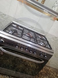 طباخ 5 عيون • نضيف • شغال