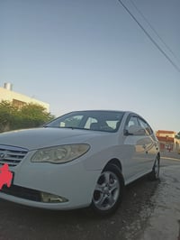 لنترا ٢٠١٠ • محرك ١٦ • كير توماتيك