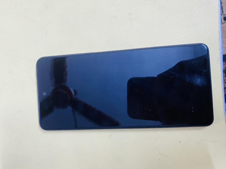 انفنكس نوت ٣٠ ذاكره ٢٥٦ جهازه حلو ونضيف ضرره فقط كسر ب الكلاسة وما مبين بسيط وما مأثر على الشاشه السعر ١٠٠ ألف مكاني ديالى كنعان رقم الهاتف *********** متواجد واتساب وتلي
