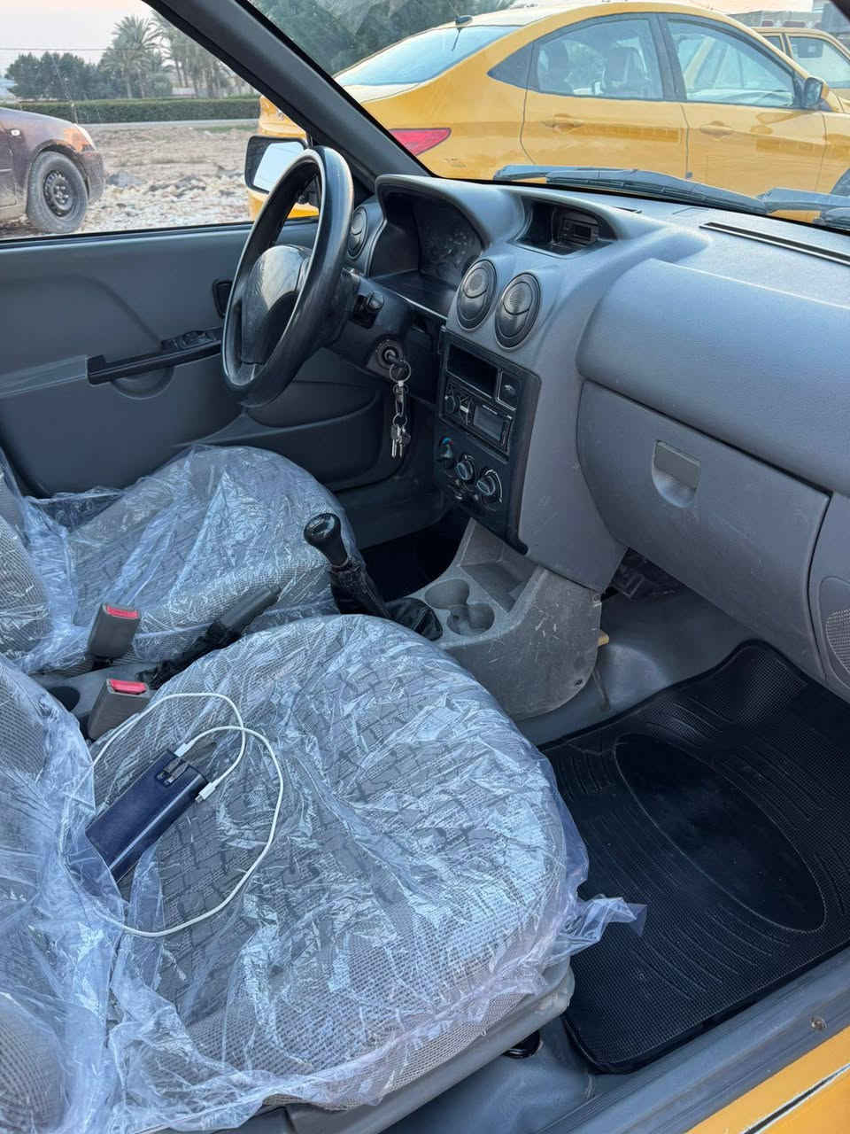 سلام عليكم للبيع سايبا موديل 2017 مقفوله من الصبغ والضربة كير مكينة تبريد مقفوله رقم بغداد  مكان السيارة بغداد تقاطع النهروان السعر 46
رقم الهاتف ***********
