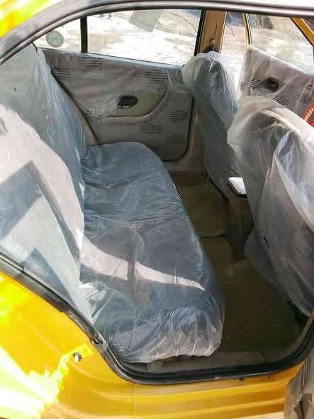 سلام عليكم بيع مستعجل سمند موديل 2012تخم تاير صدر جديد كهربائيات كلها شغاله سنويه 2028 كير محرك خير من الله رقم واسط بس راعي ماندله وين بيع هل مو جود سعر 18 عنوان بغداد ***********
