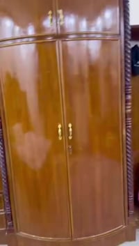 غرفه عراقي جديده فتحه وحده جديده استعمال بسيط سعرهه ٩٠٠الف مع نقل وشد ...