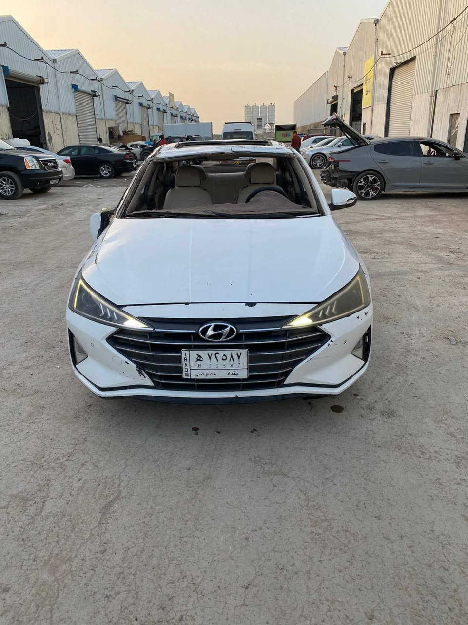 سلام عليكم اخوان للبيع النتره مديل 2020 خليجي فول مواصفات محرك 2000 اسياره رقم بغداد اقصاد ستقطاع مباشر اسياره بيه حادث مثل ماموضح بل صور وبيع ع حادثه  السعر جدآ مناسب للشراي للتصال *********** مكاني البصره صناعيه حمدان ولشراي يتصل ويدلل البصرة, العراق
