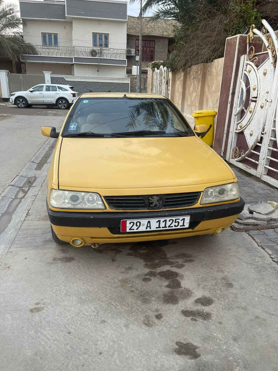 السلام عليكم بيجو 405 م 10 محور كورلا رقم واسط بسمي مصفره هيئه وغرامات محرك كير بشرط كهربائيات كله شغاله صدر امامي خلفي فلنجات جدد السعر (30) 0771 498 4975
