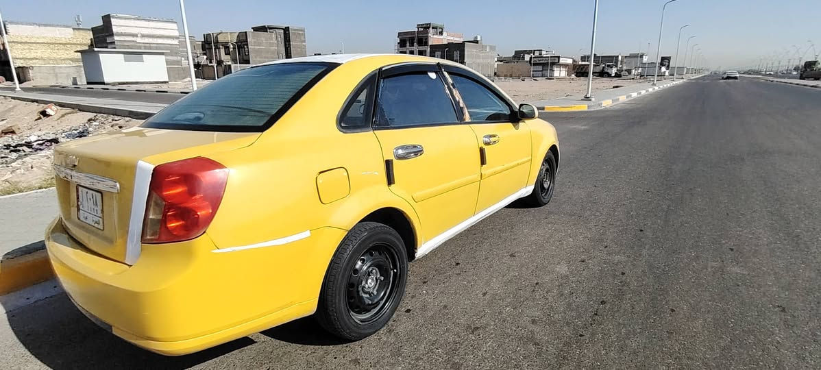 اوبترا 2009
سنويه لغايه 2027
محرك وكير توني شادهن بالكارتون صارلي 22 يوم
تبريد ثلج تايرات جدد بيها ضربه بسيطه بالصندوك 
السياره عليها هيئه 600 الف ع مشتري مصفره غرامات
سعرها 38 قفل قفل 🔒 
مكانها البصره ***********
