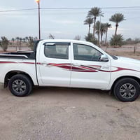 هايلوكس • ٢٠١٤ • ماشيه ٢٥٠ الف