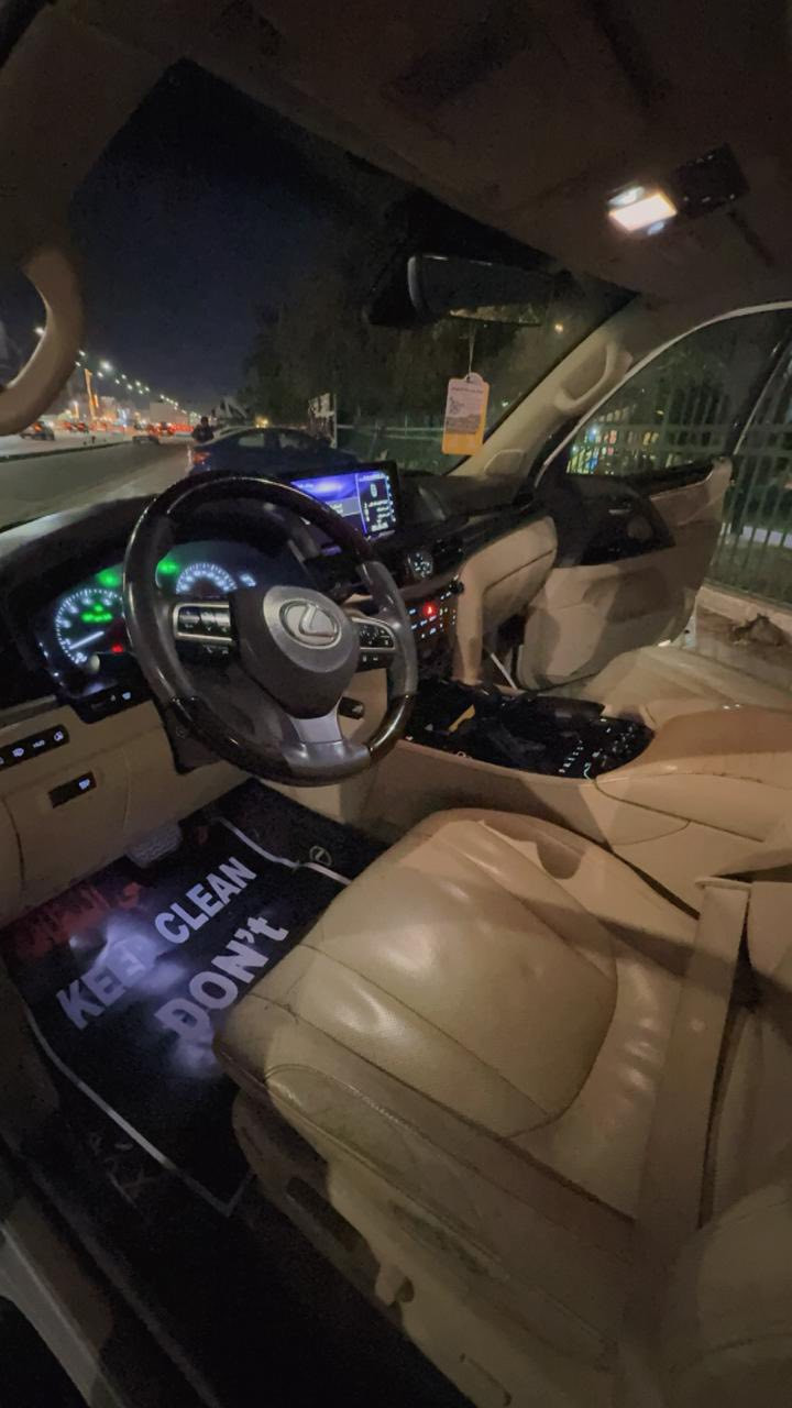 لكزز خليجي بريم موديل 2017
سياره نظيفه جدا جاهزه مابيه اي نقص
مكفوله كفاله عامه من ضرر وصبغ
فحصها وسونارها موجود وياها
السعر 605 ورقه للاتصال ***********
مكاني بغداد / زيونه
