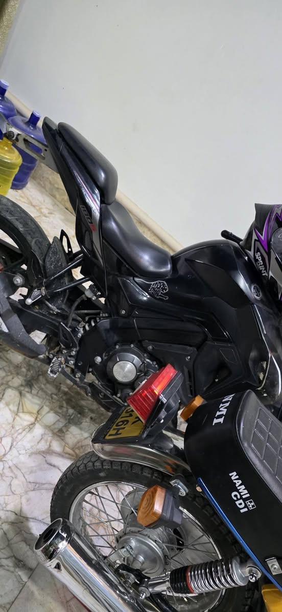 بينلي موديل2020 للبيع جداً نضيفه ماشية فقط 20 الف وما مدعومة رقم وسنوية بصرة المحرك ما مفتوح ولا برغي كلش نضيف وتحتاج ادامة بسيطة فقط زنجيل بدون اي تزويد وتمشي على حطة ايدك مثل ما موضح النضافة بالصور السعر مليونين ٣٥٠ عنوان كربلاء الحر 
***********
