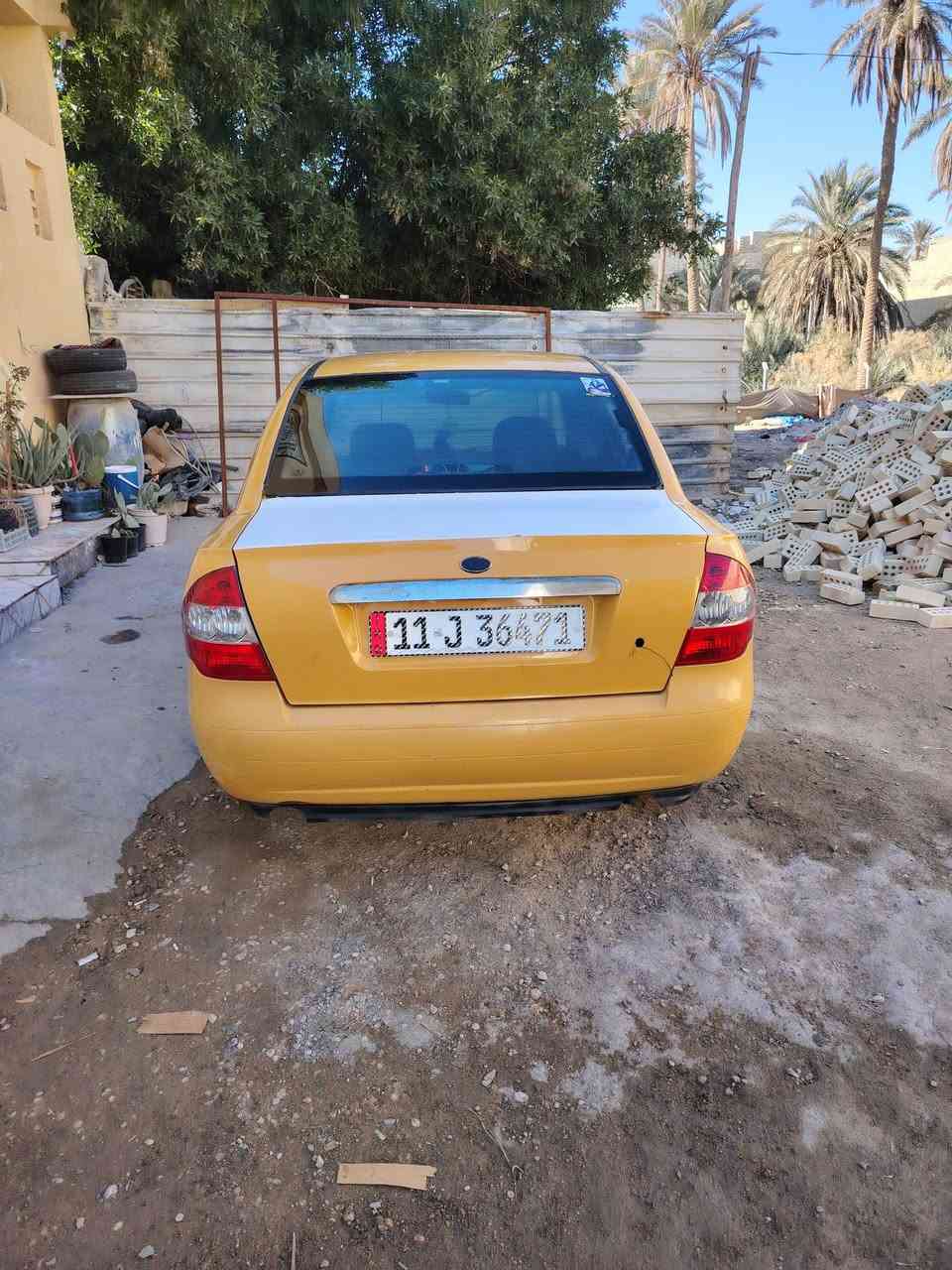 السلام عليكم  سياره طيبه مديل 2015 بسمي مصفره هيئه وغرامات  سياره حلوه بيهه بعض التلحيضات معمره اخياس قليل مكان كربله الروضتين  السعر 38 وبيه مجال قليل موبايل ***********
