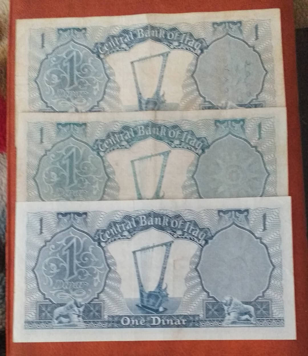 دينار شعار ٣ قطعة حالات ممتازة ٣ توقيع مختلف ١- الزهاوي ٢- الشواف ٣- خير الدين
السعر ٦٥ ألف دينار للكل


**إذا كنت صاحب هذا الإعلان وتريد حذفه لأي سبب، رجاءا أرسل رسالة إلى الدعم الفني**