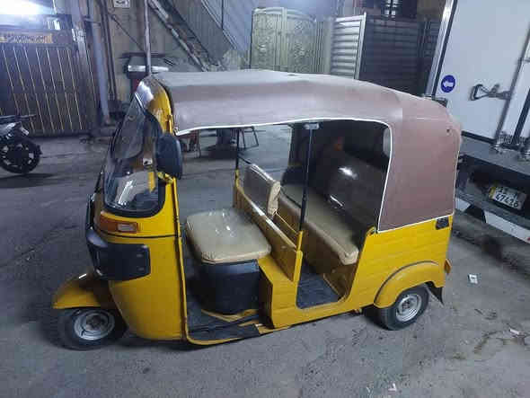 السلام عليكم تكتك موديل 2020 رقم سنويه تحويل ثاني يوم العلوان بغداد تقاطع دروش نتصل على الرقم صاحب التكتك ***********
