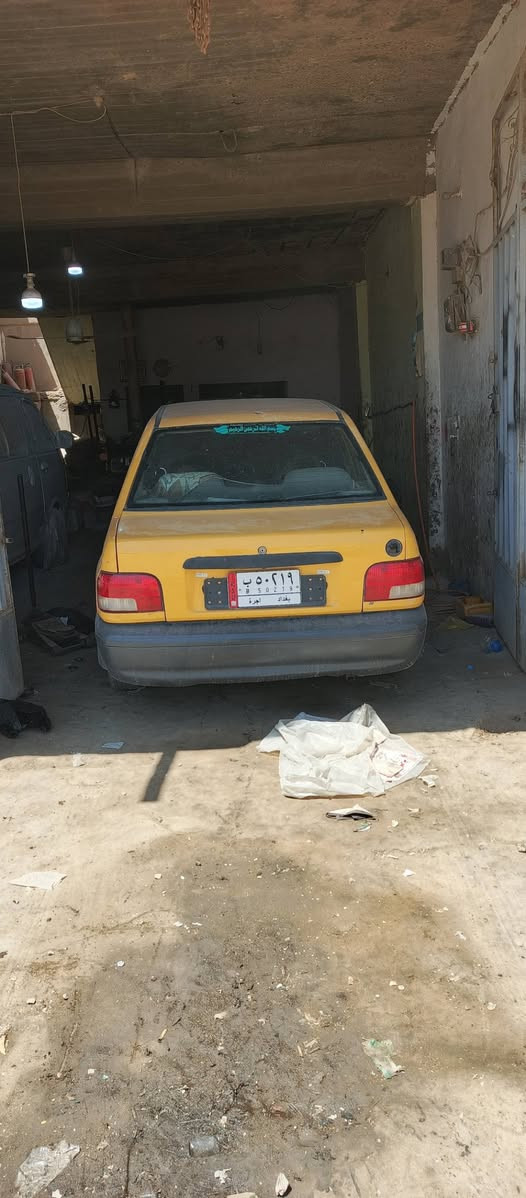سابيه ٢٠١٢
مكينه جديد بس بيه خربطه 
كير ٤ يفلت رقم بغداد بسمي رقم 
جديد باقي عل استلام 
غرفته جديد 
شواصي اماميه كله جديد 
تخم تايرات جديد 
مكاني الديوانية 
سعر ١٨ورقه بيه مجال 
 ***********
