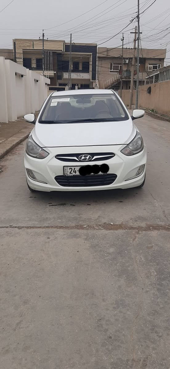 اكسنت 2013 للبيع
وارد كوري / محرك 16 / كير عادي 
رقم دهوك مسطرة / سنوية لغاية  27 بأسمي
محرك كير شرط 
بدون حادث ملاحضات فقط 
السعر 100 
***********
