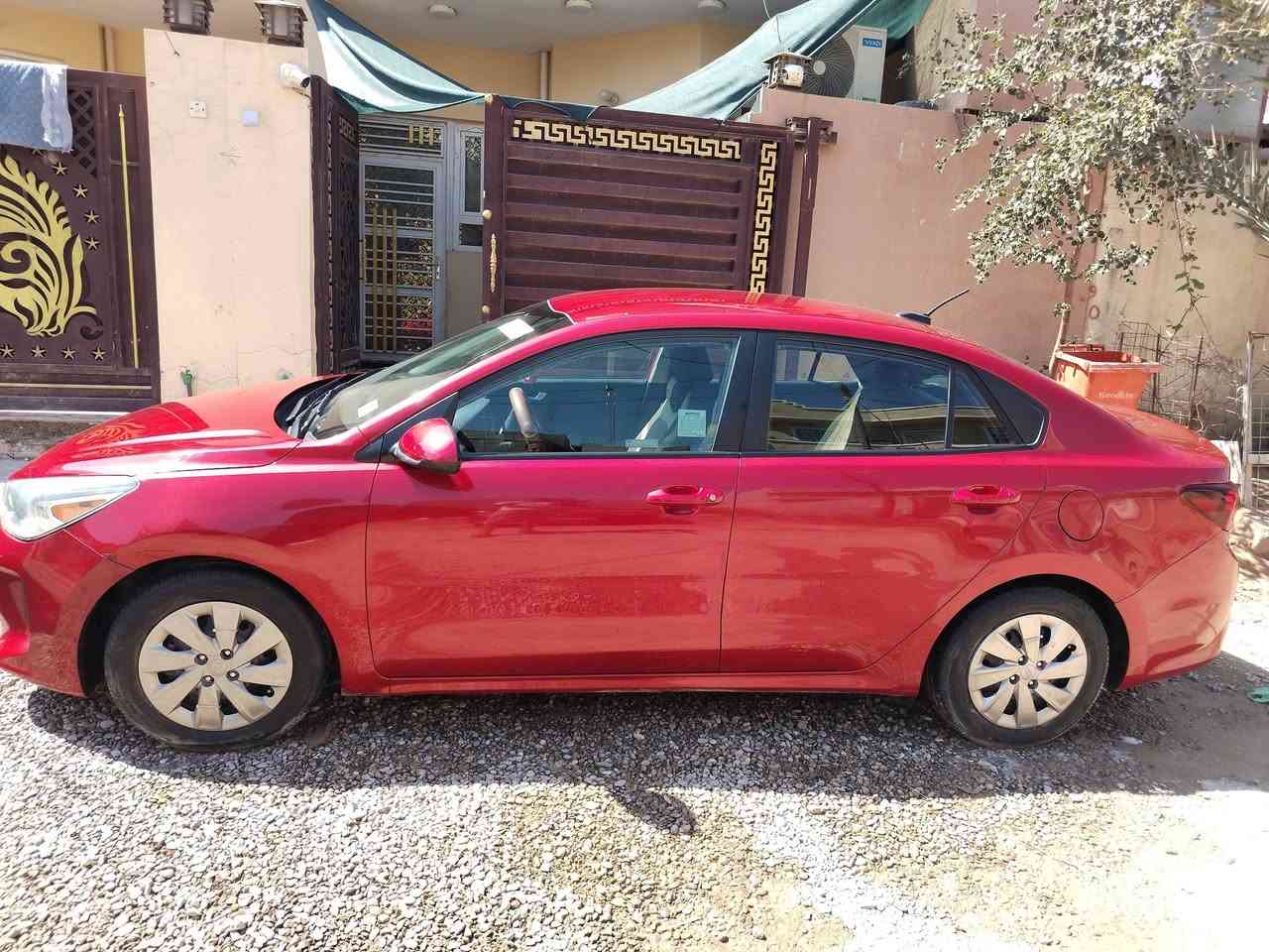 كيا ريو موديل 19 مكينه كير مامفتوح جدد وارد أمريكي مكينه 1600 السياره جديده بدون نقص صبغ قطعه ظربه بيها بالصندوك والسونار موجود تخم تاير صدر كله كامله بأسمي تحويل مباشر بدون تأخير السعر ١٠٨ مجال قليل رقمي ***********
